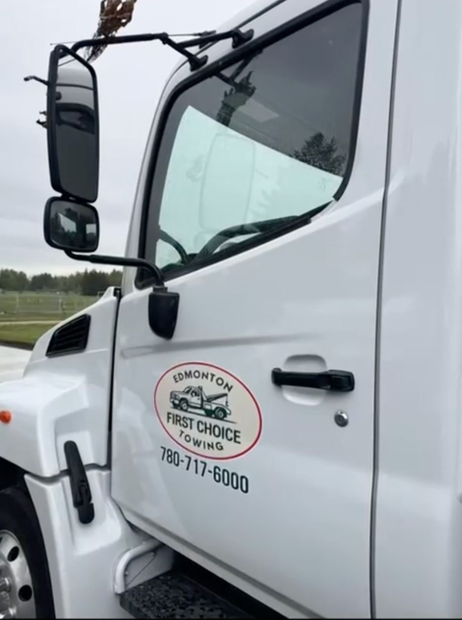 Edmonton First Choice Towing